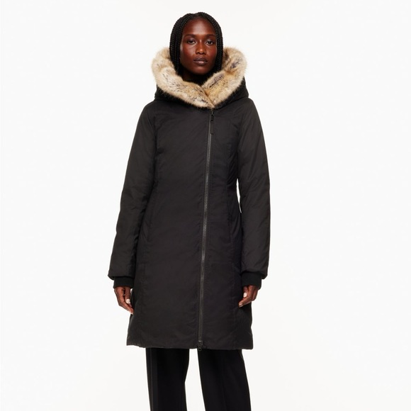 Aritzia Babaton St. Moritz Parka NWT - Picture 2 of 9